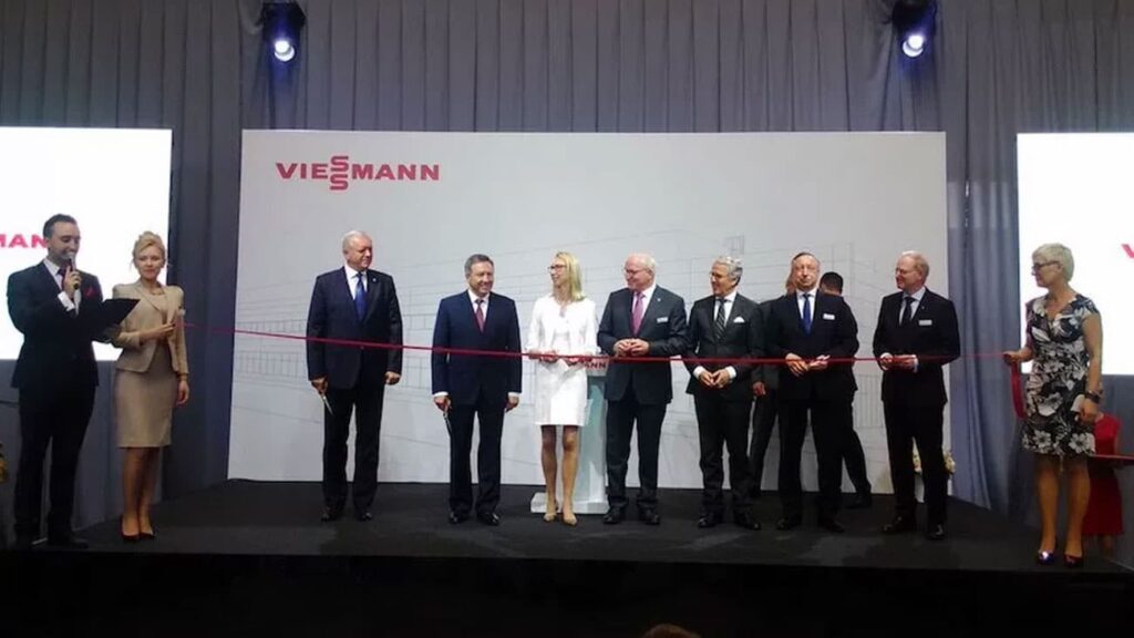 Открытие первого завода компании "Viessmann" в России
